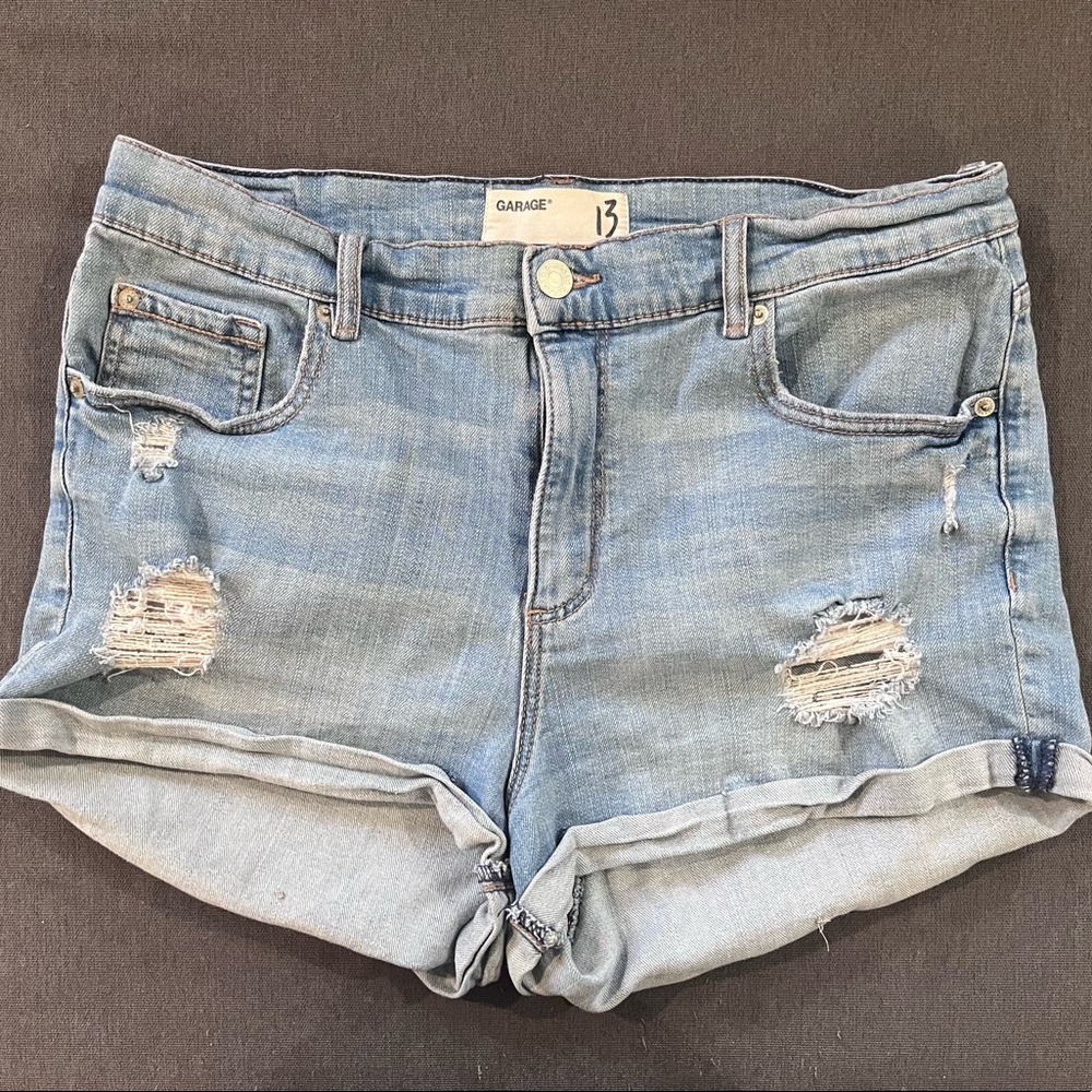 SIZE 13 GARAGE SHORTS